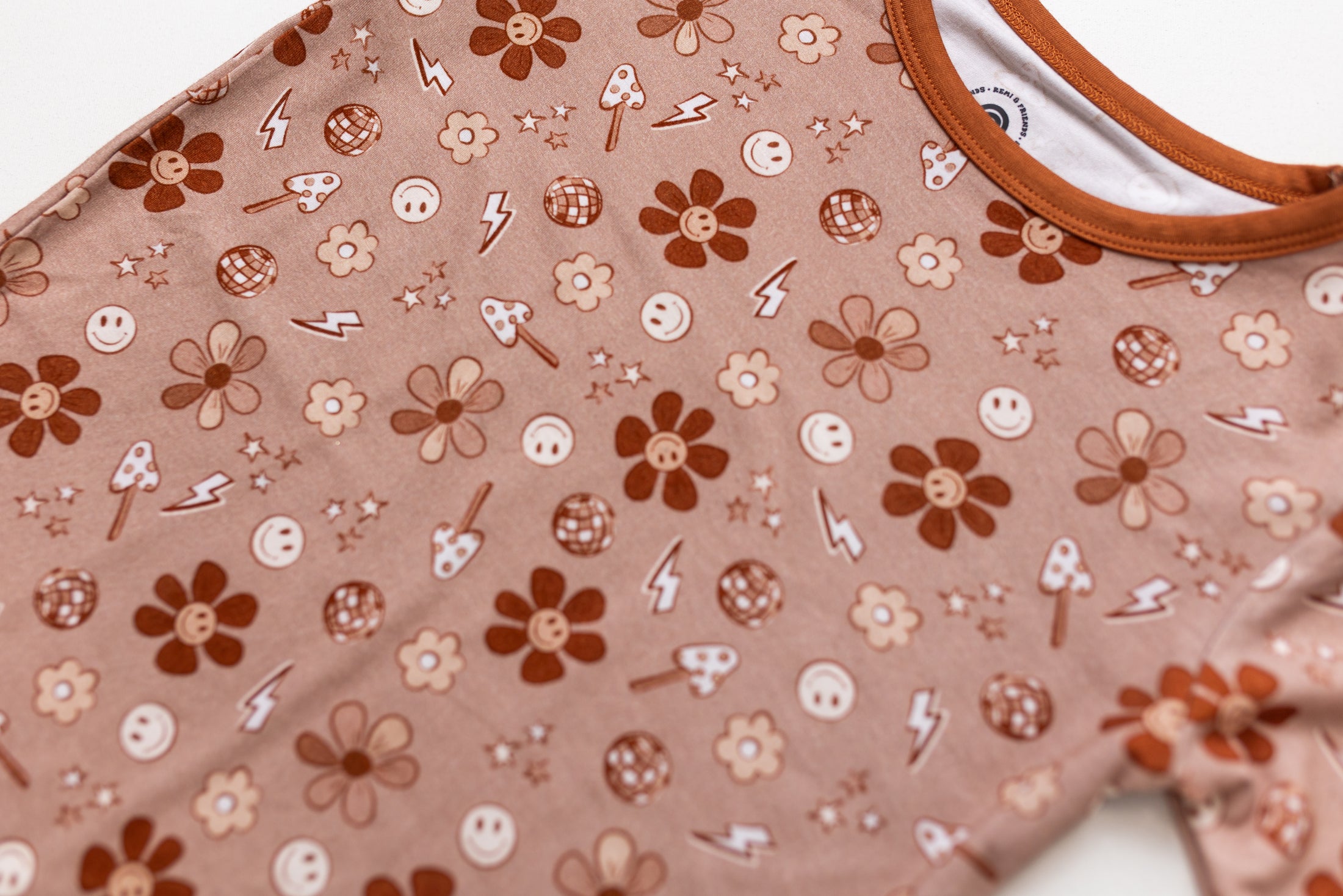 Remi and Friends - Daisy Girl Two Piece Set